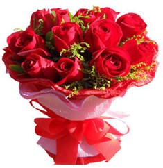9 adet kirmizi güllerden kipkirmizi buket  Kars online çiçekçi , çiçek siparişi 