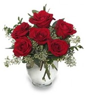 Vazo içerisinde 5 adet kırmızı gül  Kars kaliteli taze ve ucuz çiçekler 